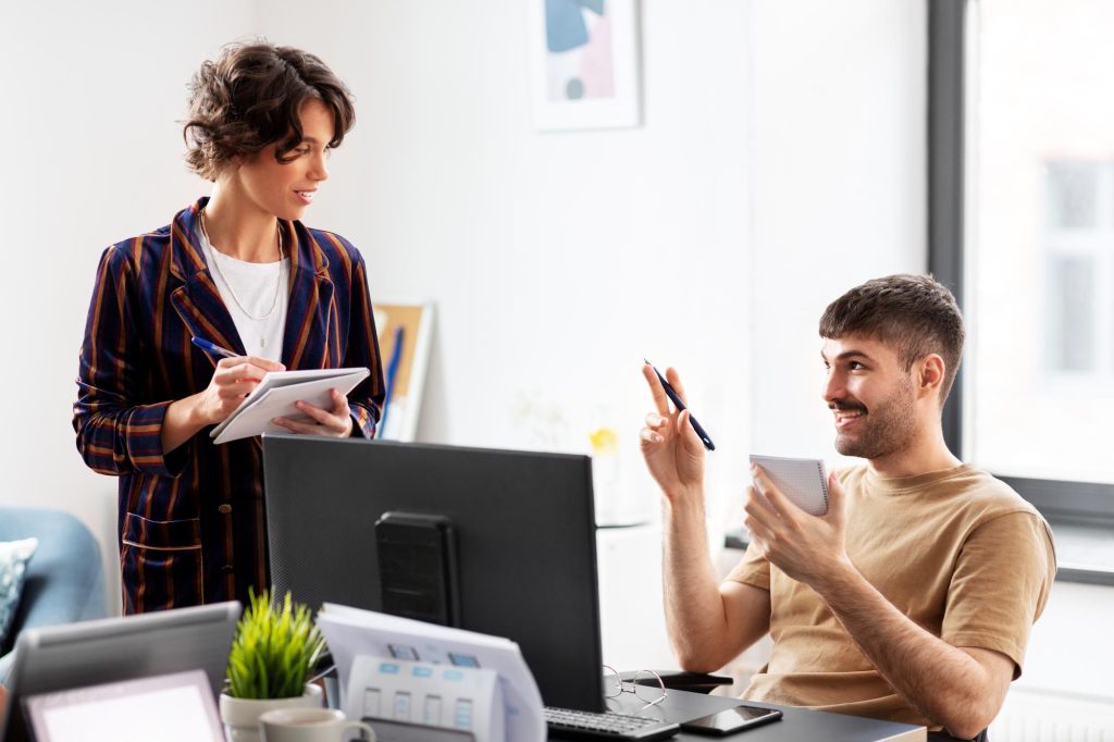 Assistant marketing