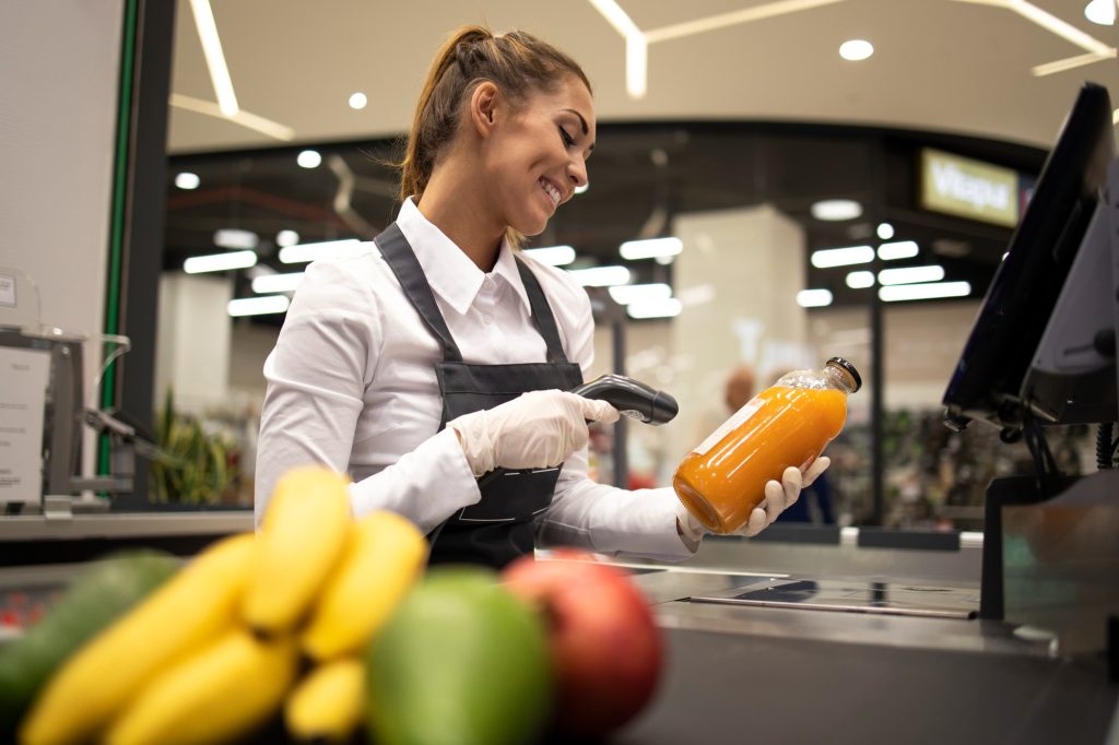 Employé libre service
